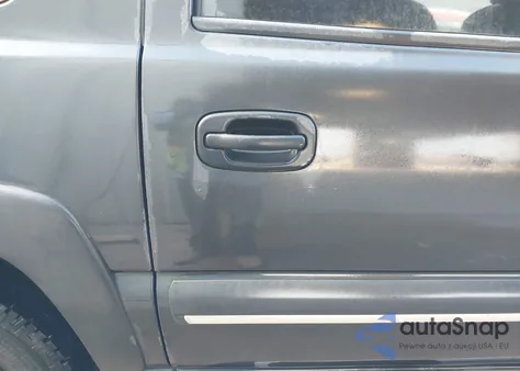 2003 Chevrolet Avalanche 1500 z USA, uszkodzony, nr VIN 3GNEC13T13G306270